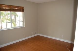 4546 NW 7th Pl in Deerfield Beach, FL - Building Photo - Building Photo