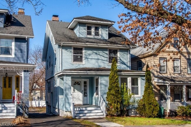 property at 51 Riggs Pl