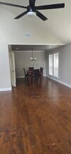 2283 Woodland Springs St in Houston, TX - Foto de edificio - Building Photo