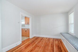 316 Reef Rd in Fairfield, CT - Building Photo - Building Photo