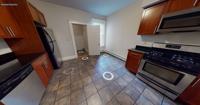 9 Beacon St, Unit #1 in Somerville, MA - Foto de edificio - Building Photo