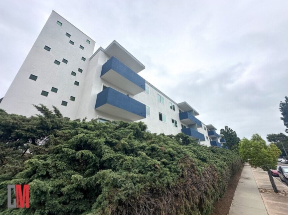 Aeon Heidi Street