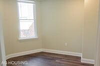 5619 Warrington Ave photo'