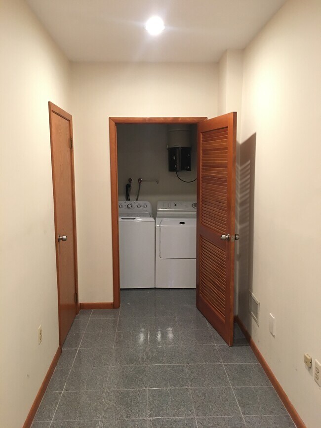 671 Passaic Ave in Nutley, NJ - Building Photo - Building Photo