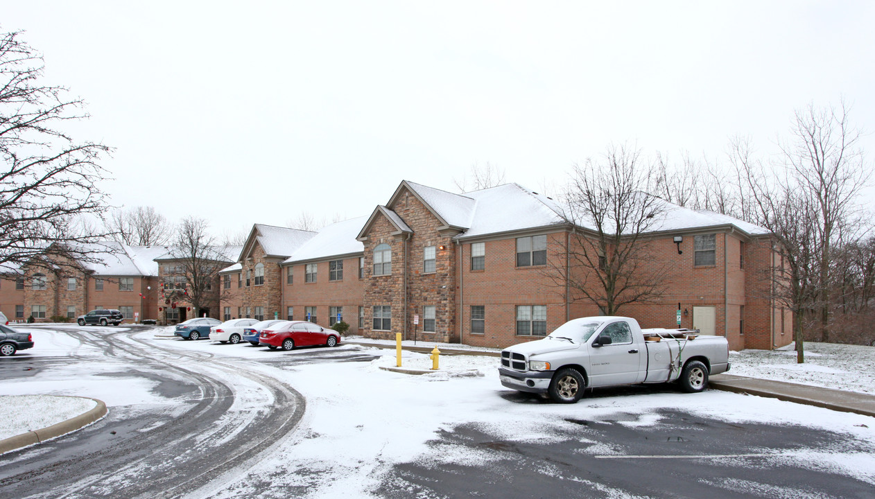 Little Brook Place in Columbus, OH - Building Photo