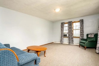 81 Maple Ave in Aliquippa, PA - Building Photo - Building Photo