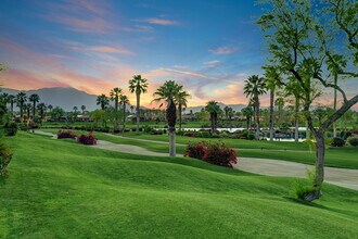 210 Gold Canyon Dr in Palm Desert, CA - Building Photo - Building Photo