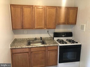 3801 St Barnabas Rd, Unit T201 in Silver Hill, MD - Building Photo - Building Photo