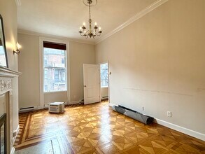 181 Beacon St, Unit 1R in Boston, MA - Foto de edificio - Building Photo