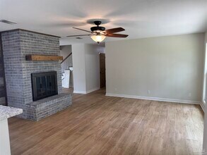 7866 Apollo Dr in Pensacola, FL - Building Photo - Building Photo