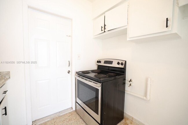 800 83rd St in Miami Beach, FL - Building Photo - Building Photo