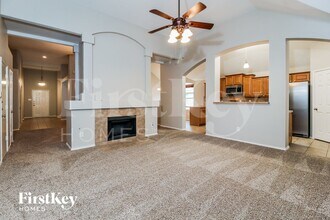 1233 Logan Dr in Lewisville, TX - Building Photo - Building Photo