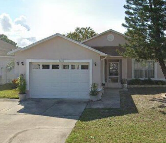 property at 2888 Woodruff Dr