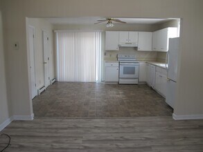 213 Prospect St in Manchester, NH - Building Photo - Building Photo