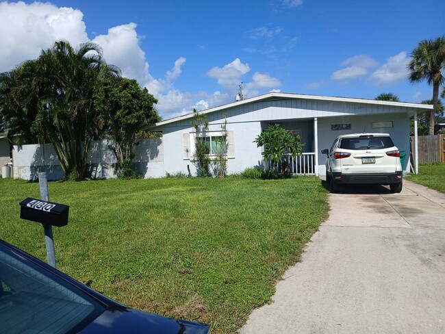 480 Nancie Ave in Merritt Island, FL - Building Photo - Building Photo