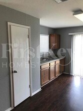 9655 Shorebird Ln in San Antonio, TX - Foto de edificio - Building Photo