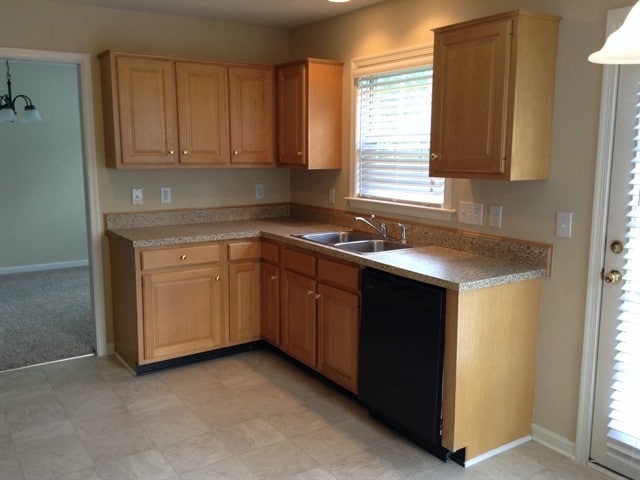 5419 Bradburn Dr in McLeansville, NC - Building Photo - Building Photo