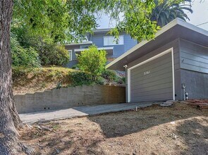 3761 Aguilar St in Los Angeles, CA - Building Photo - Building Photo