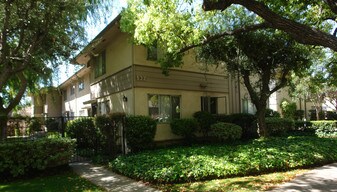 532-540 E Washington Blvd in Pasadena, CA - Building Photo