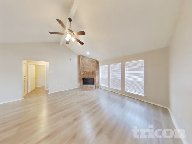 907 Ponds Ct in Cedar Hill, TX - Building Photo - Building Photo