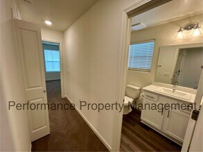 6104 Caruso Ave in Bakersfield, CA - Building Photo - Building Photo