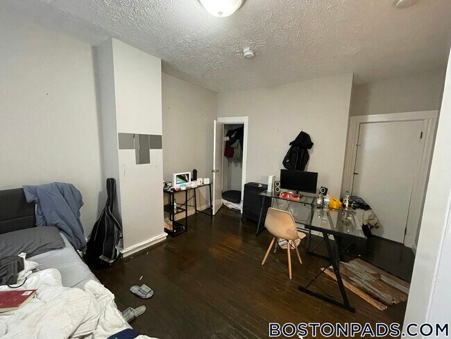 41 Anderson St, Unit 2-2 in Boston, MA - Building Photo - Building Photo