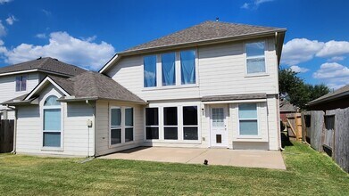 14119 Fox Creek Park Dr in Houston, TX - Foto de edificio - Building Photo