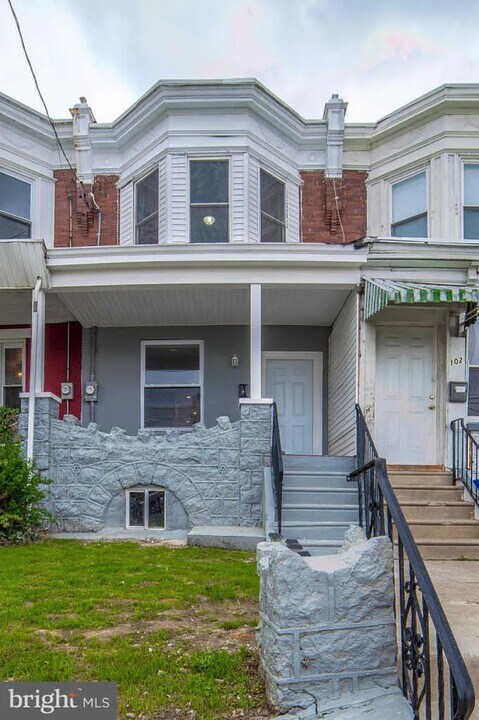 104 S 62nd St in Philadelphia, PA - Building Photo