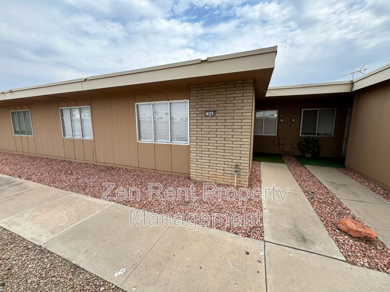 13668 N 108th Dr in Sun City, AZ - Building Photo