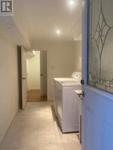 34 Clovercrest Rd in Toronto, ON - Building Photo - Building Photo