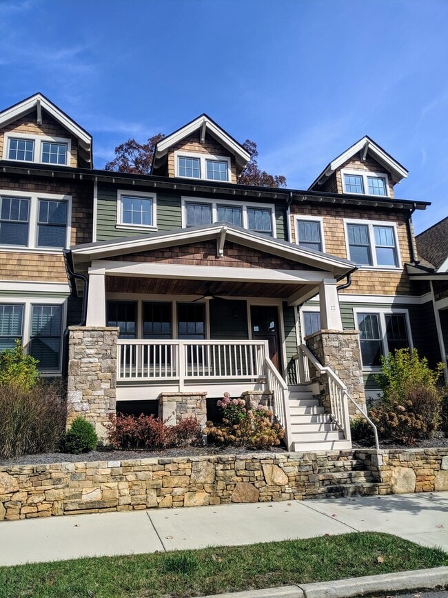 12 Fitzgerald Rd