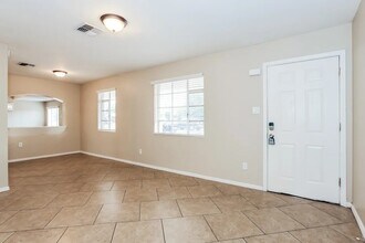 672 E Buffalo St in Chandler, AZ - Building Photo - Building Photo