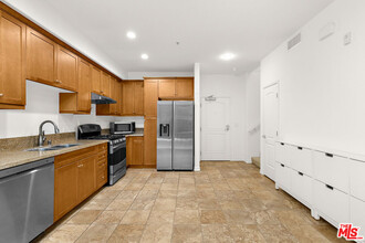 629 Traction Ave in Los Angeles, CA - Building Photo - Building Photo
