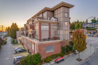 Oro on Capitol Hill in Burnaby, BC - Building Photo - Building Photo