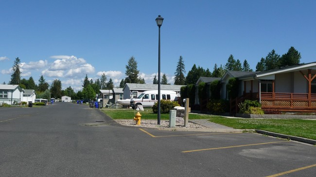 Country Meadow Estates in Deer Park, WA - Building Photo - Building Photo