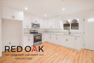 856 W 47th St in Los Angeles, CA - Foto de edificio - Building Photo