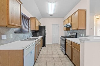 1137 Don Ann St in Austin, TX - Building Photo - Building Photo