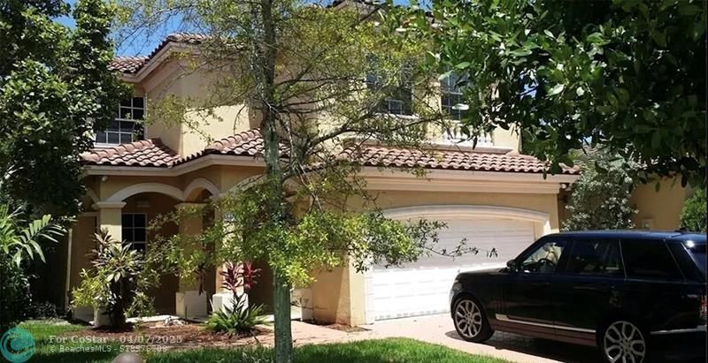 5405 SW 129th Ave in Miramar, FL - Building Photo
