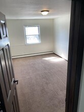 2447 County B Rd W in Roseville, MN - Building Photo - Building Photo