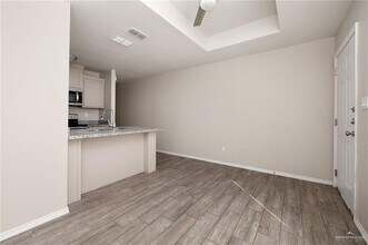 1105 W Kennedy St in Pharr, TX - Foto de edificio - Building Photo