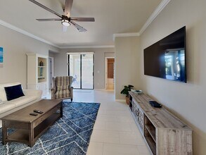 11280 Reflection Isles Blvd in Ft. Myers, FL - Building Photo - Building Photo