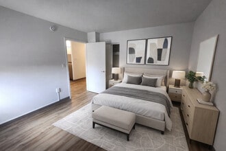 Kingsbury Towers in Trenton, NJ - Foto de edificio - Building Photo