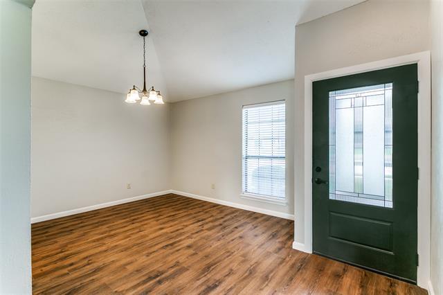 1730 Clarendon Dr in Lewisville, TX - Building Photo - Building Photo