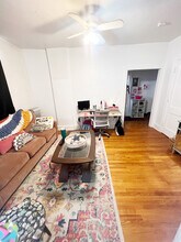 332 E William St in Ann Arbor, MI - Foto de edificio - Building Photo