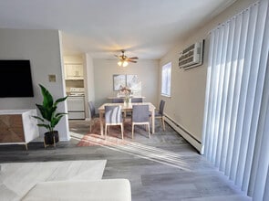 Bishop Hill Apartments in Secane, PA - Building Photo - Building Photo