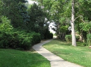 3792 Lakebriar Dr in Boulder, CO - Building Photo - Building Photo