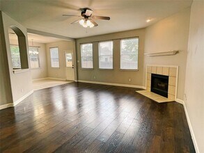 2059 Carlisle Castle Dr in New Braunfels, TX - Building Photo - Building Photo