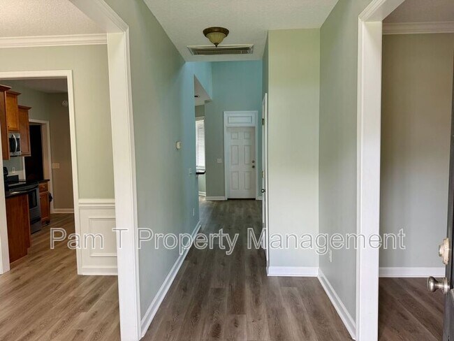 674 Bristol Way in Richmond Hill, GA - Building Photo - Building Photo