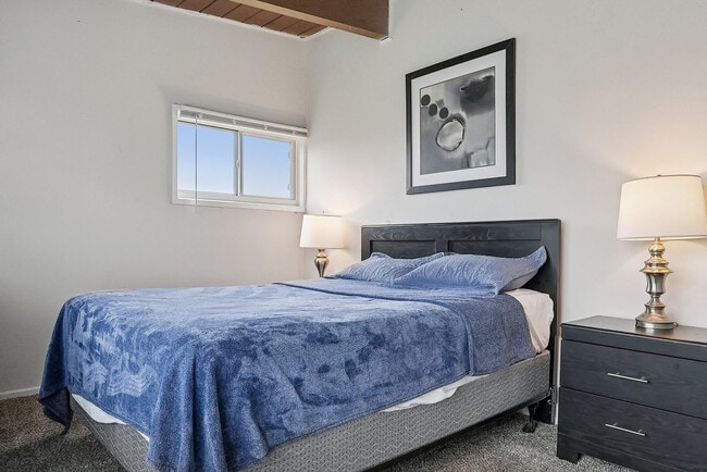 Belcrest Plaza in Hyattsville, MD - Building Photo - Building Photo