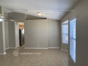 4026 W Whispering Wind Dr in Glendale, AZ - Foto de edificio - Building Photo